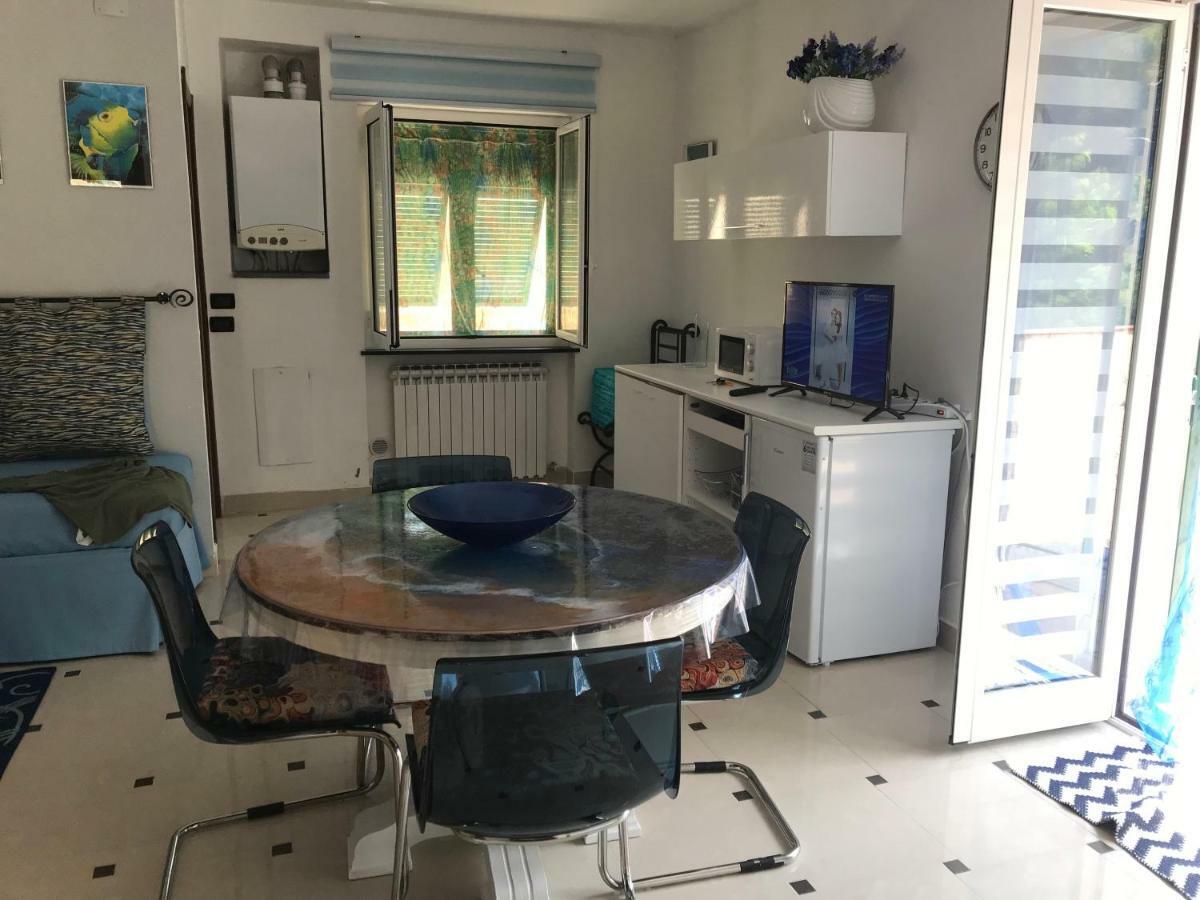 Appartamento Chez Christine Arenzano Esterno foto